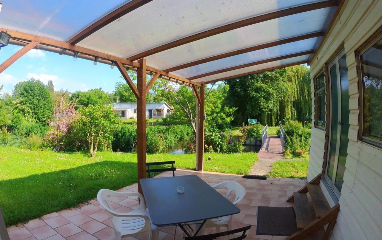 Le Cottage Des Hortillonnages Амиен Екстериор снимка